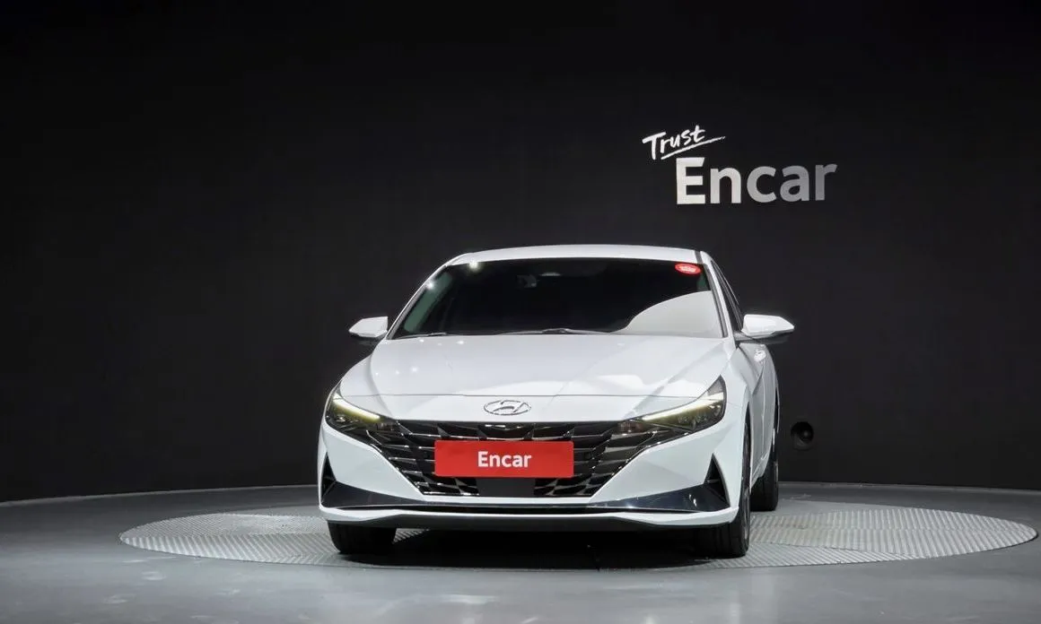 Hyundai AVANTE — фото 2