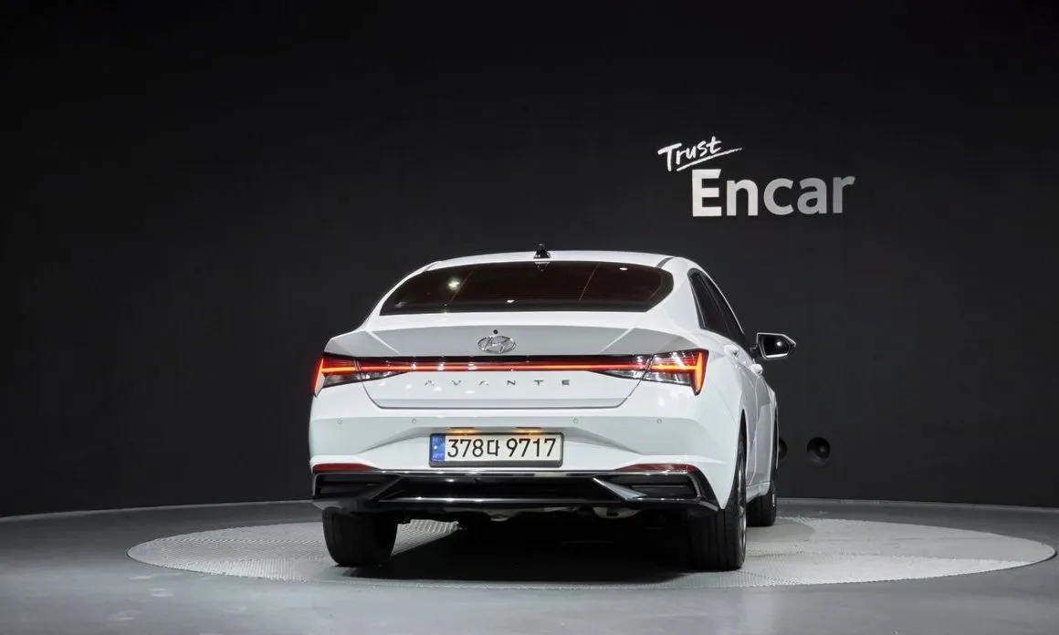 Hyundai AVANTE — фото 4