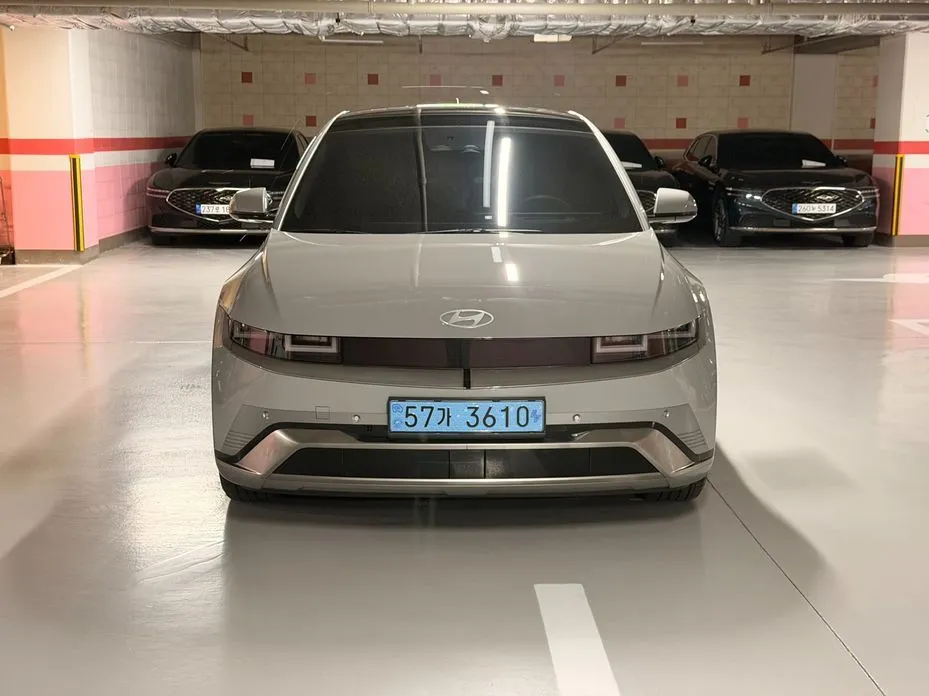 Hyundai Ioniq5 — фото 1