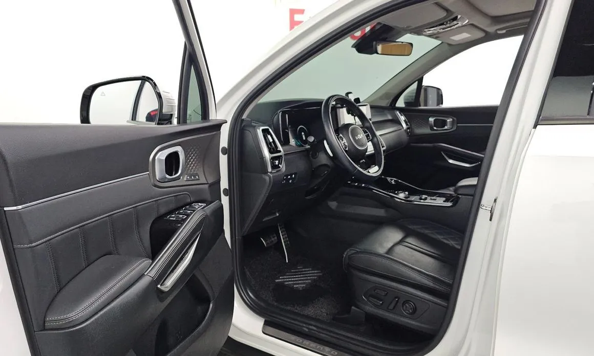 Kia Sorento — фото 3