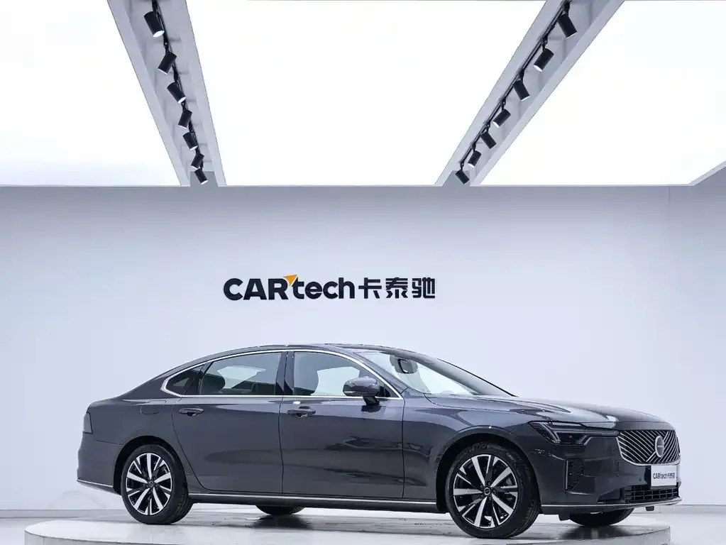 Volvo S90 — фото 3