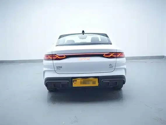 BYD Qin L — фото 3