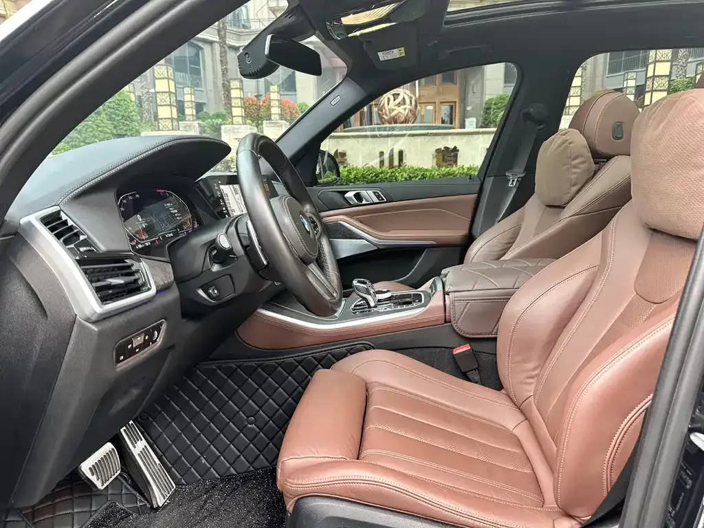 BMW X5 (Import) — фото 2