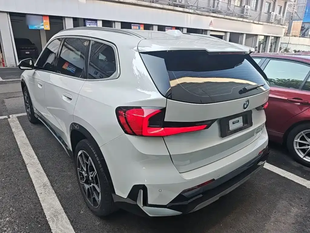 BMW X1 — фото 4