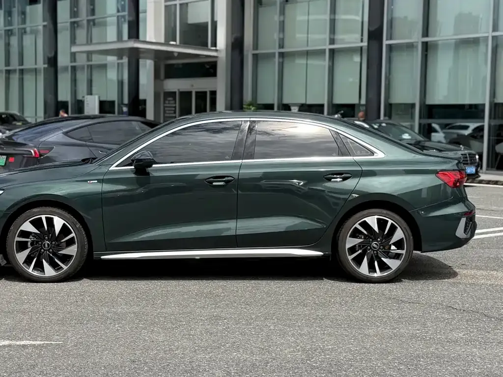 Audi A3 — фото 3