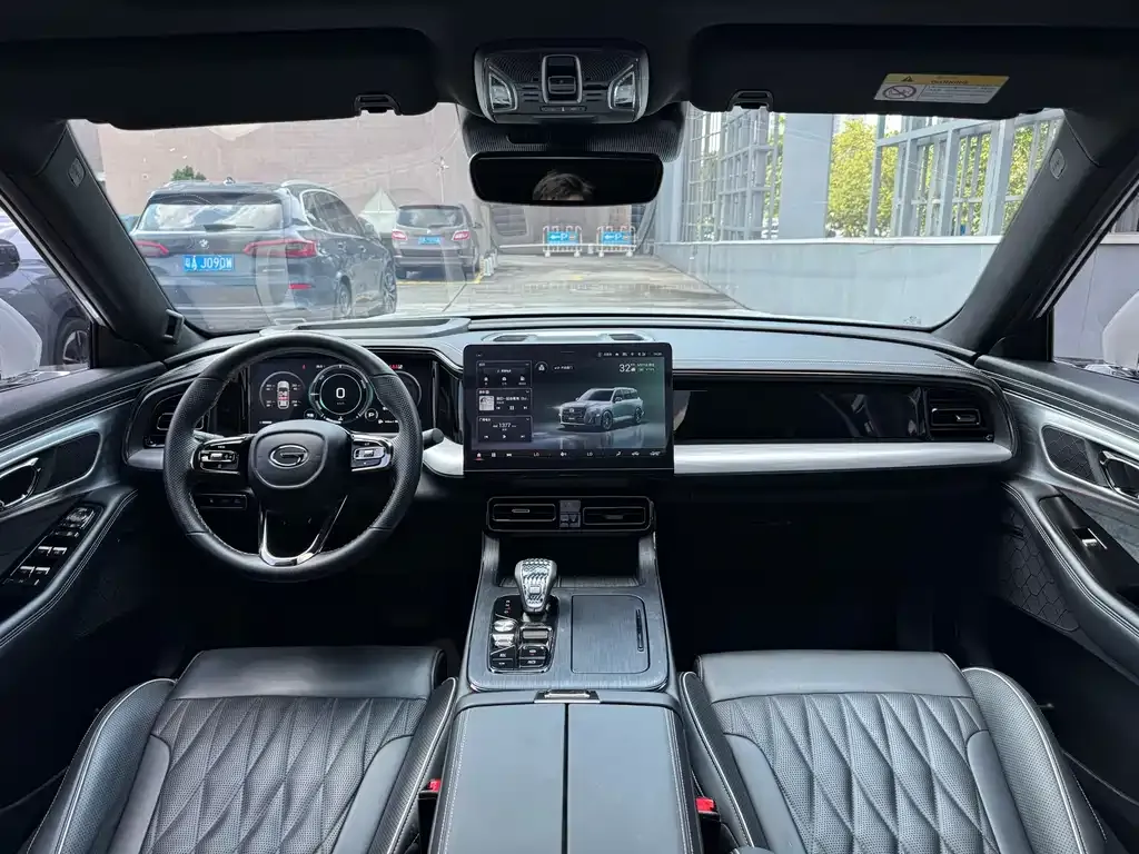 GAC Motor Trumpchi GS8 — фото 2