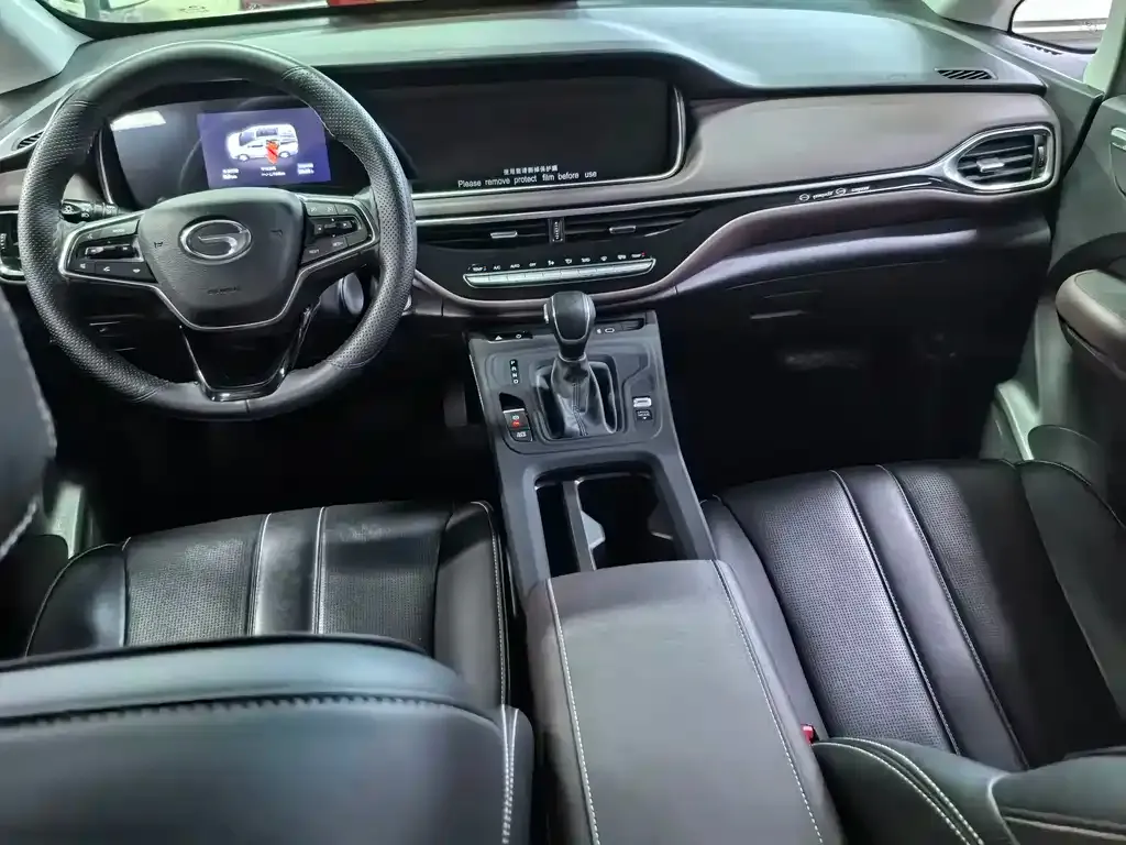 GAC Motor Trumpchi M6 — фото 2