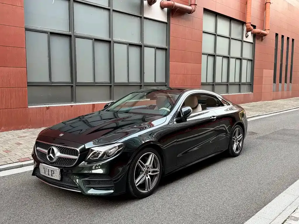 Mercedes-Benz E-Class (Import) — фото 1