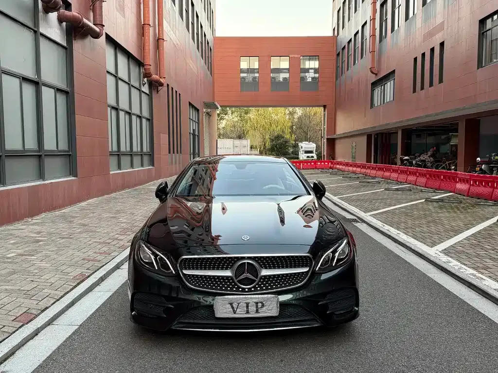 Mercedes-Benz E-Class (Import) — фото 3
