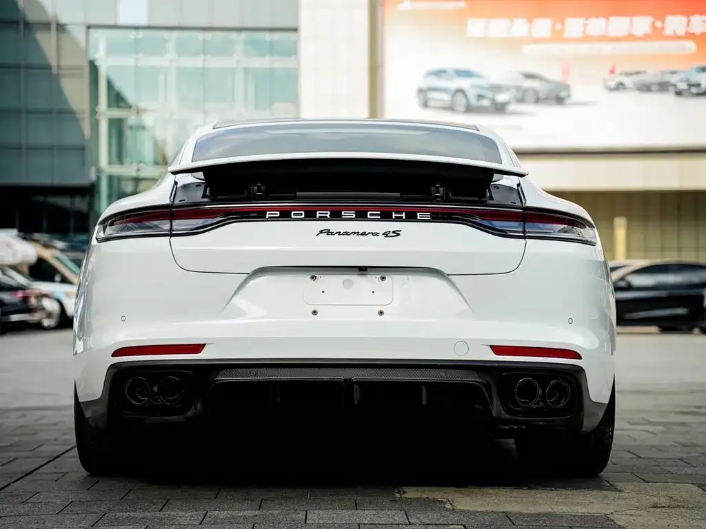 Porsche Panamera — фото 7