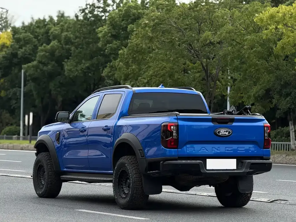Ford Ranger — фото 10