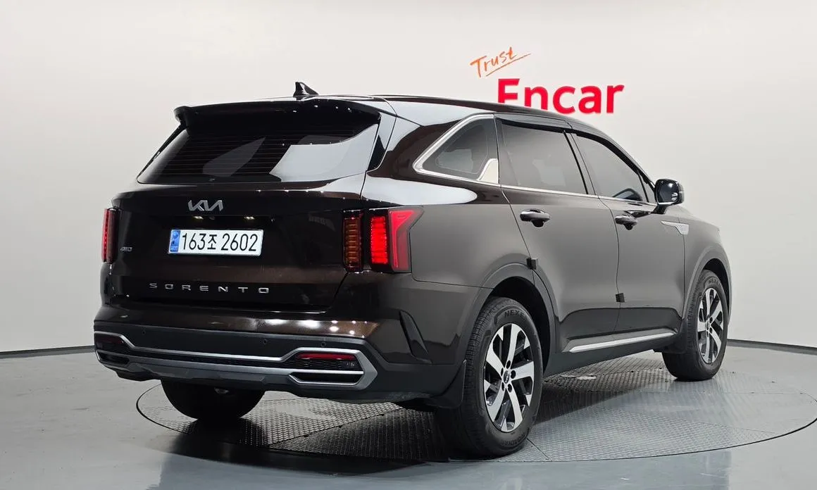 Kia Sorento — фото 4