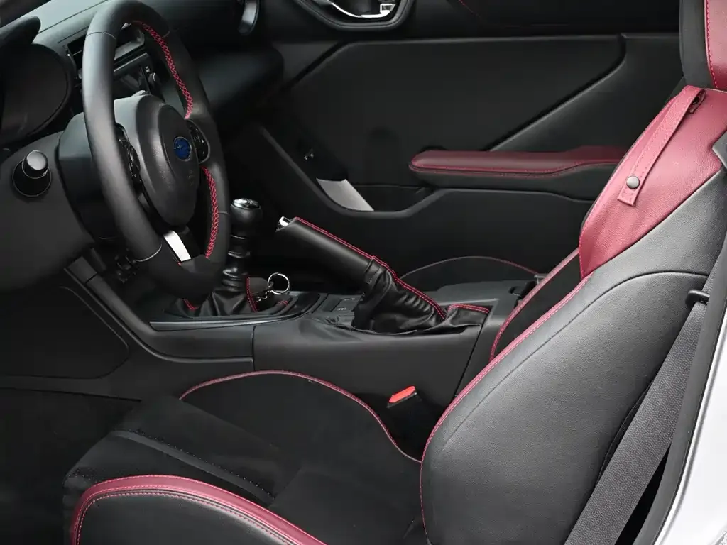 Subaru BRZ — фото 7