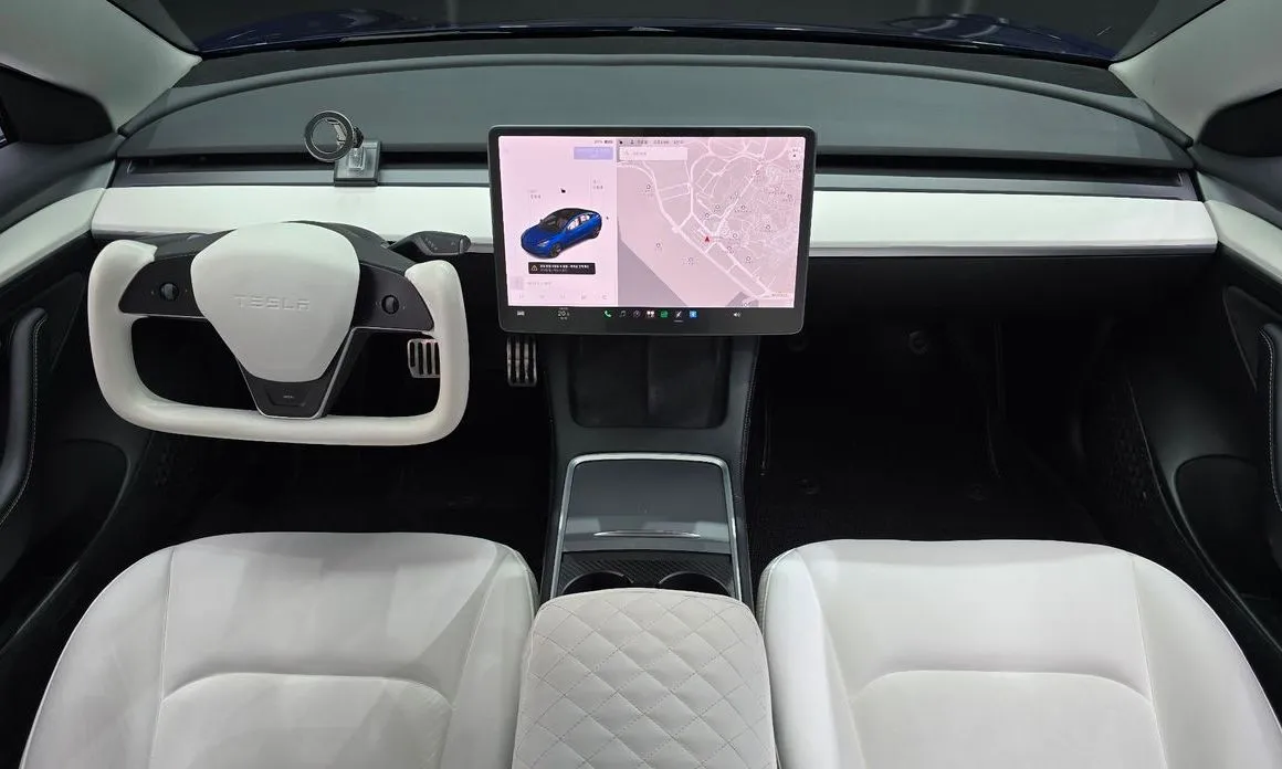 Tesla Model 3 — фото 6
