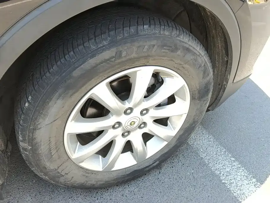 Buick Envision Plus — фото 4