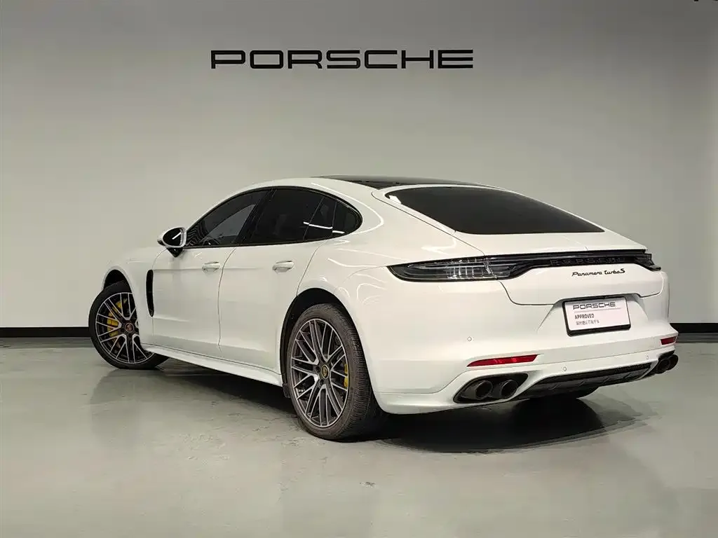 Porsche Panamera — фото 10
