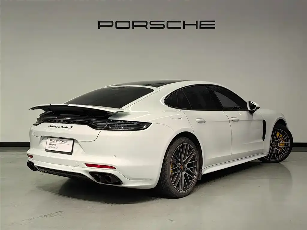 Porsche Panamera — фото 8