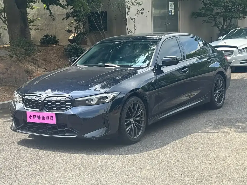 BMW 3 Series — фото 1