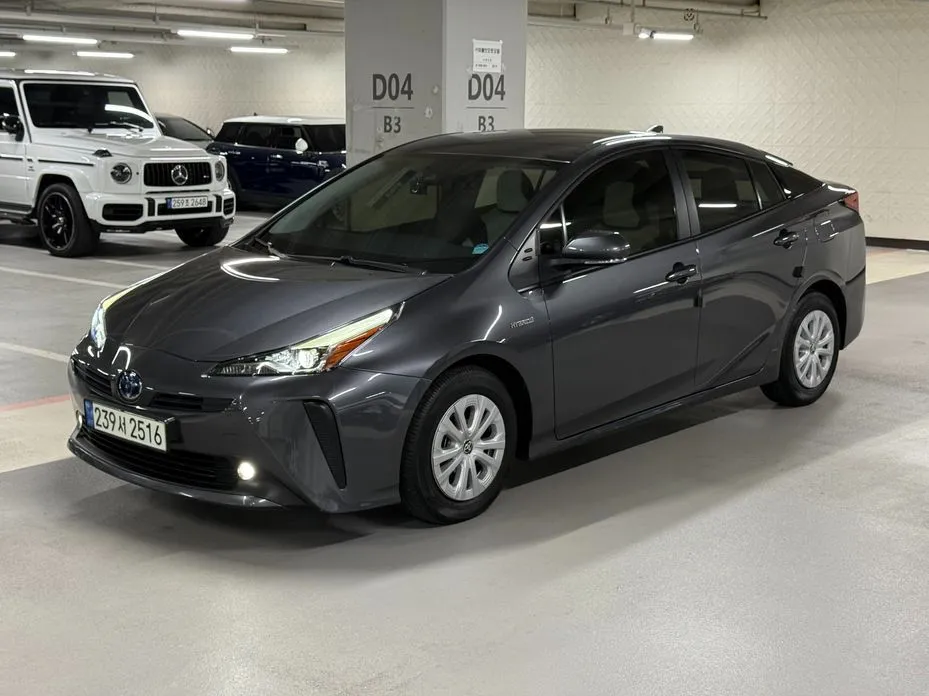 Toyota Prius — фото 2