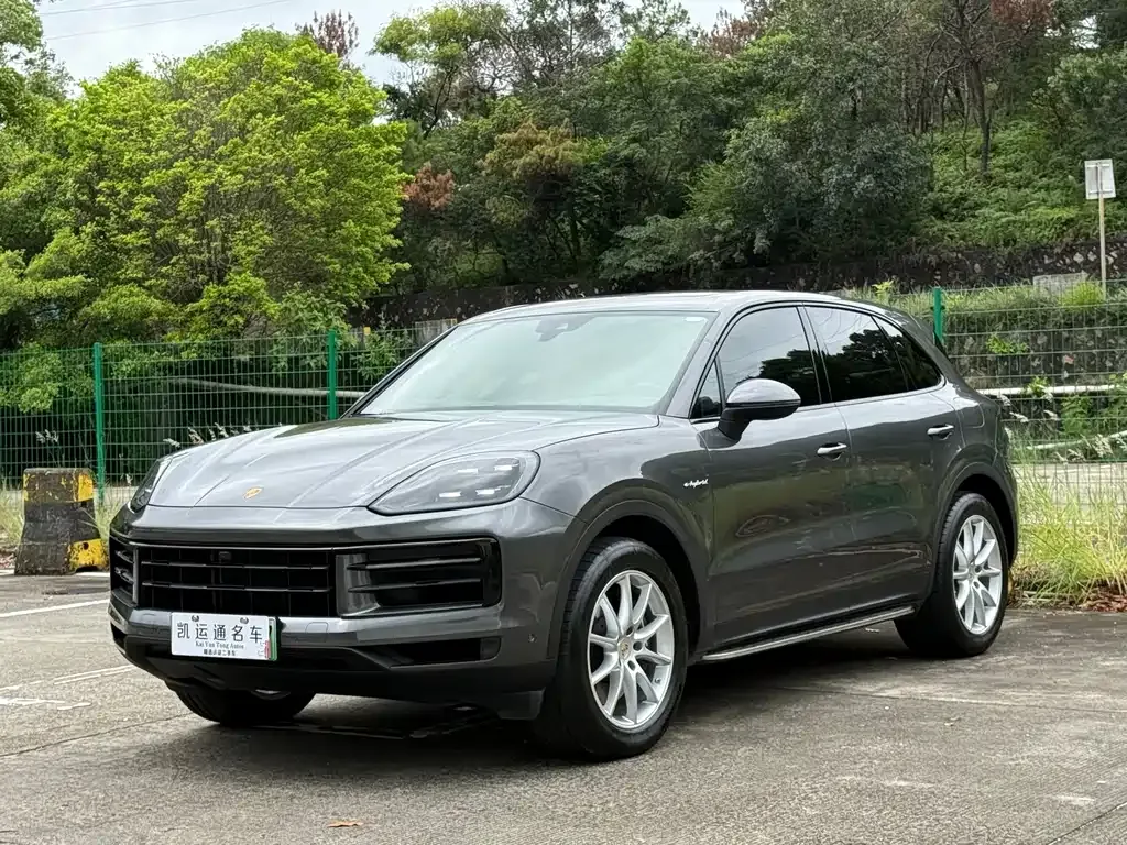 Porsche Cayenne Hybrid — фото 2