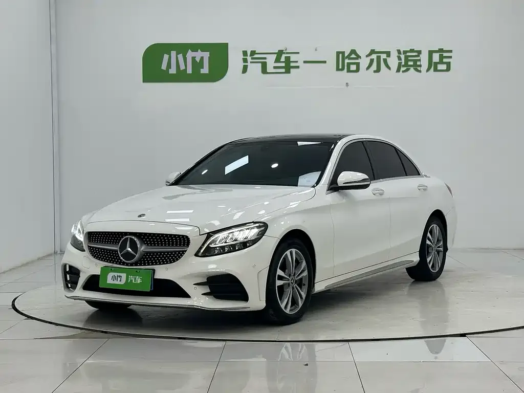 Mercedes-Benz C-Class — фото 1
