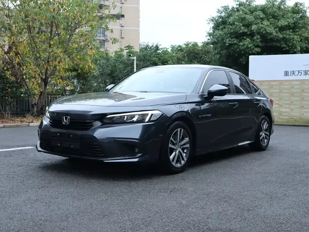 Honda Civic — фото 1