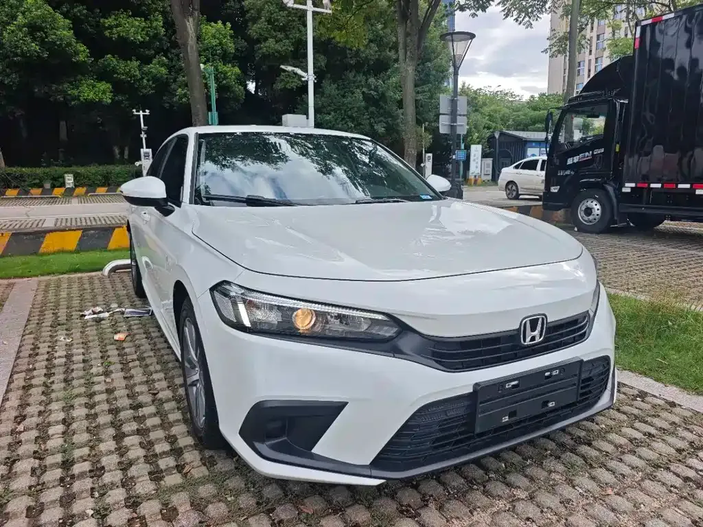 Honda Civic — фото 9