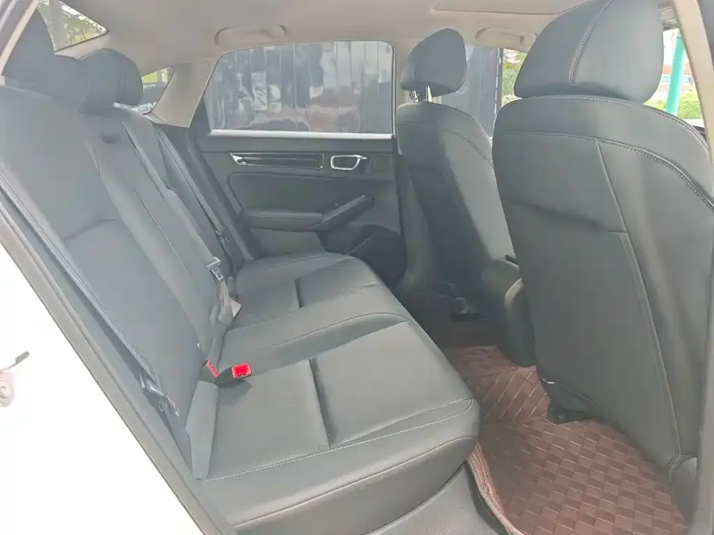 Honda Civic — фото 2