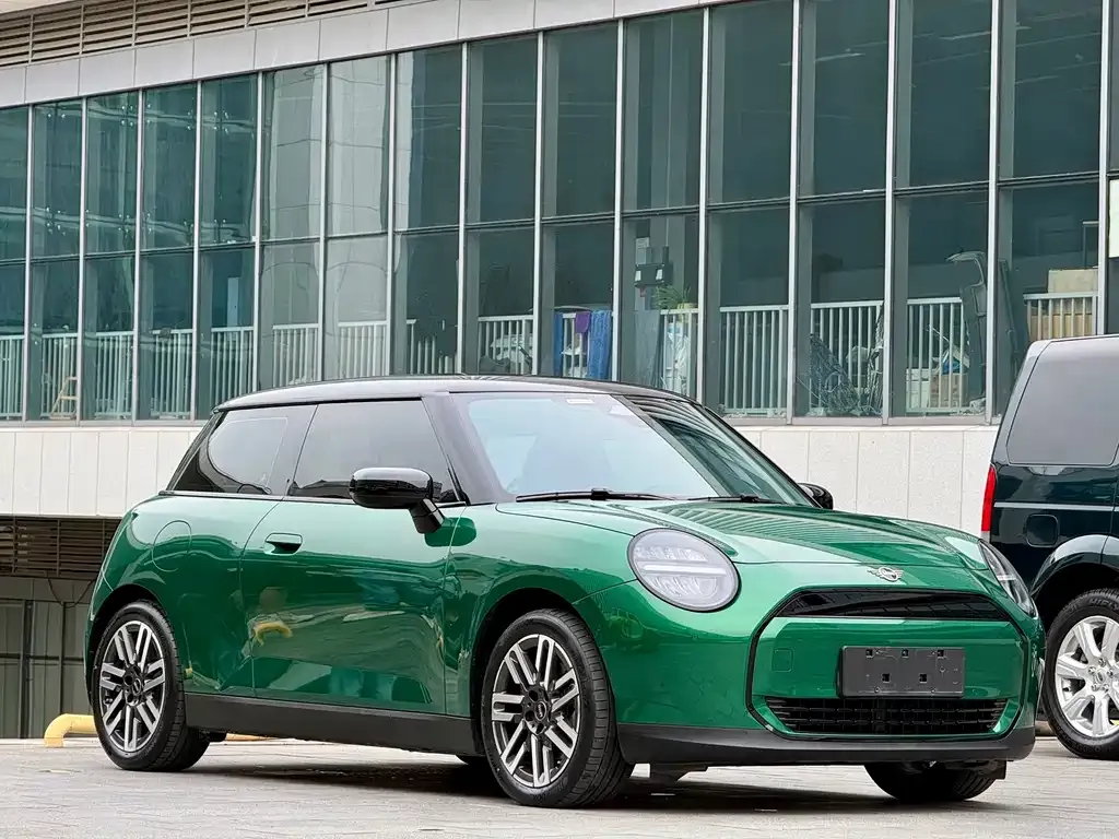 MINI Cooper EV — фото 10