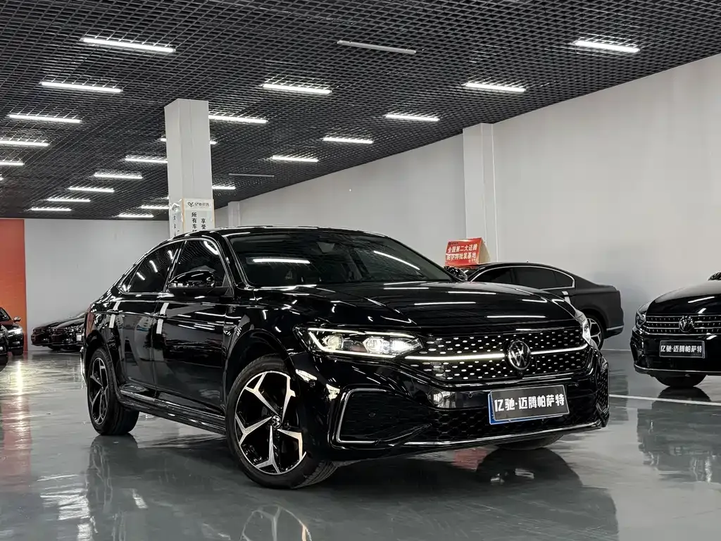 Volkswagen Passat — фото 2