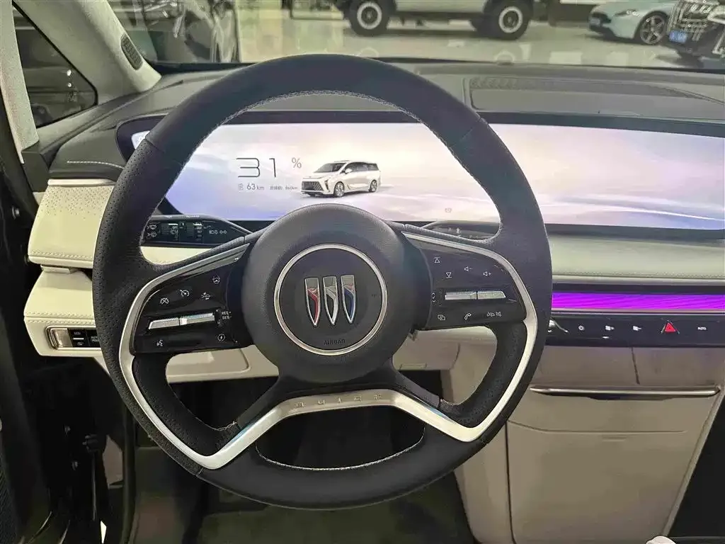 Buick GL8 Hybrid — фото 2
