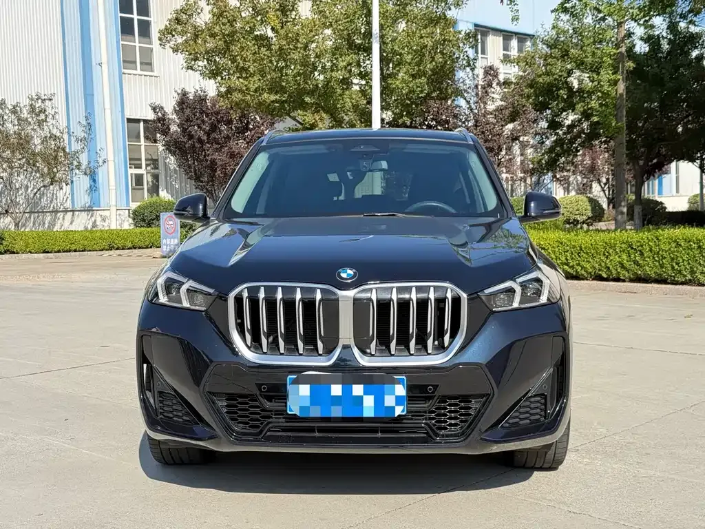 BMW X1 — фото 3