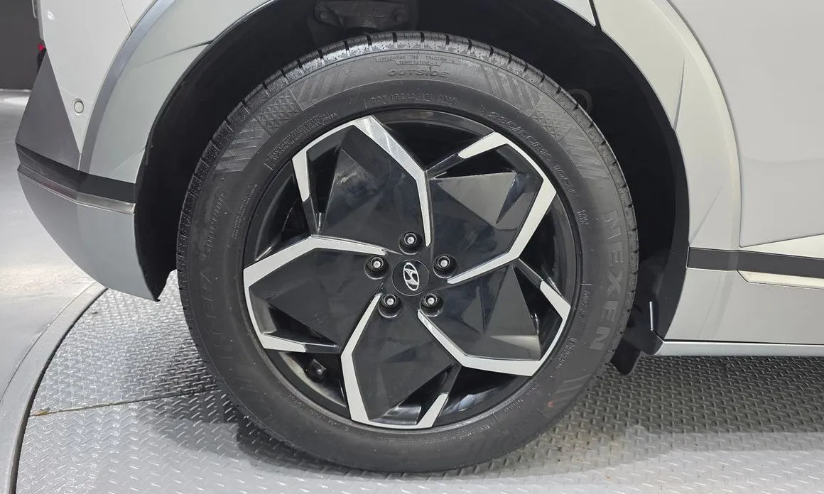 Hyundai Ioniq5 — фото 8