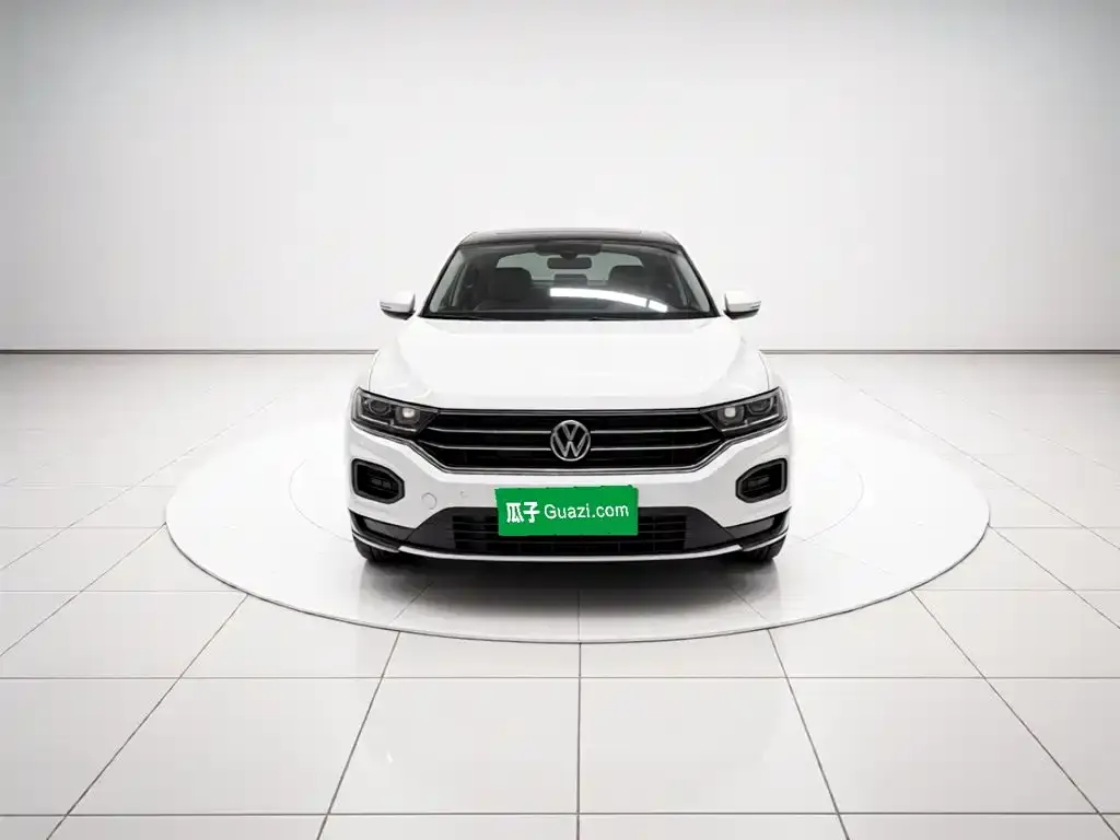 Volkswagen T-Roc — фото 5