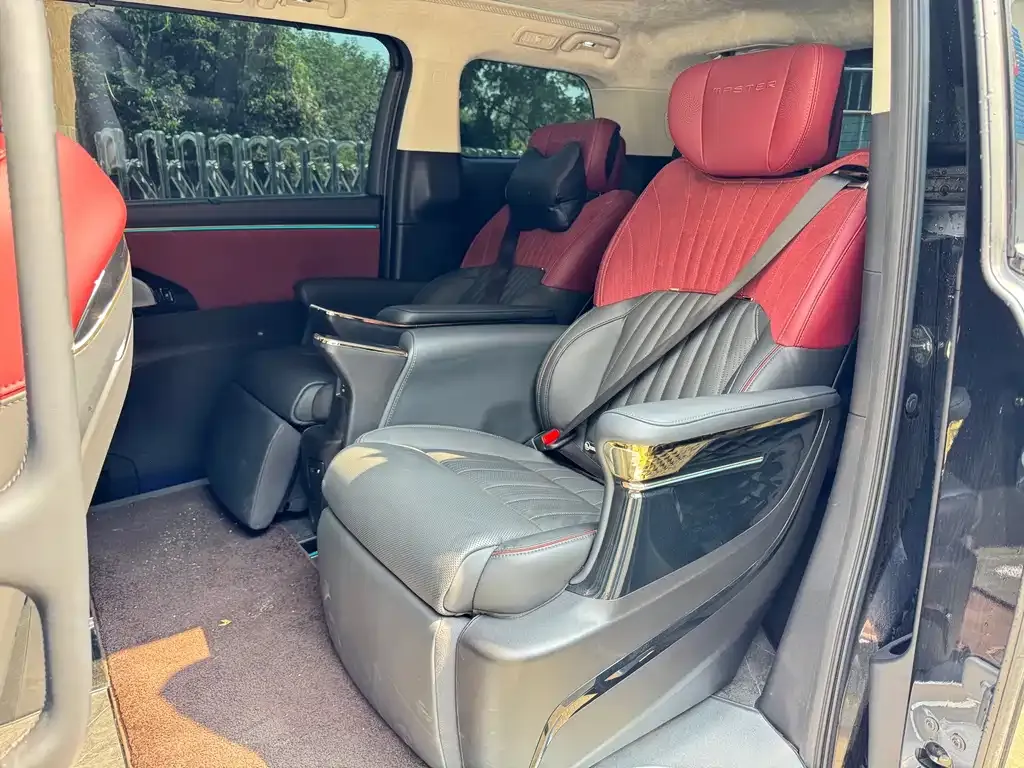 GAC Motor Trumpchi E9 — фото 2