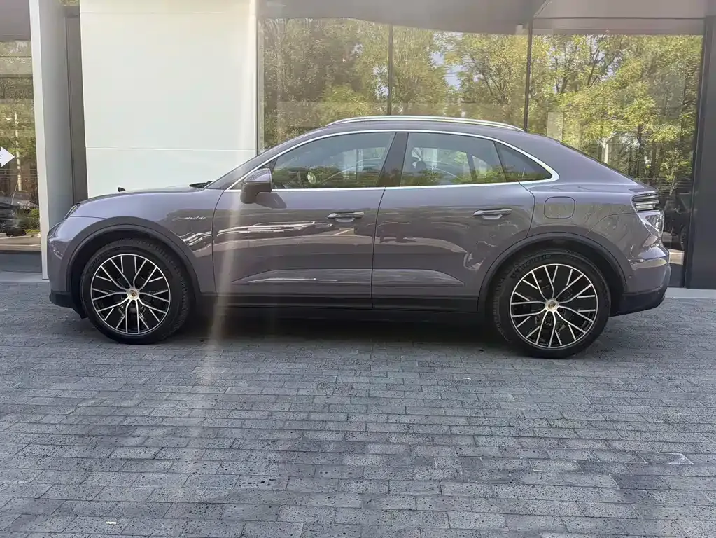 Porsche Macan EV — фото 4