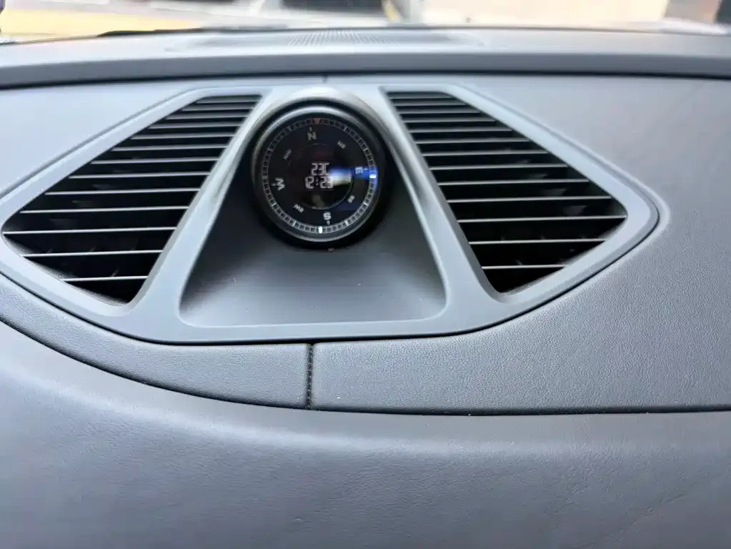 Porsche Macan EV — фото 3