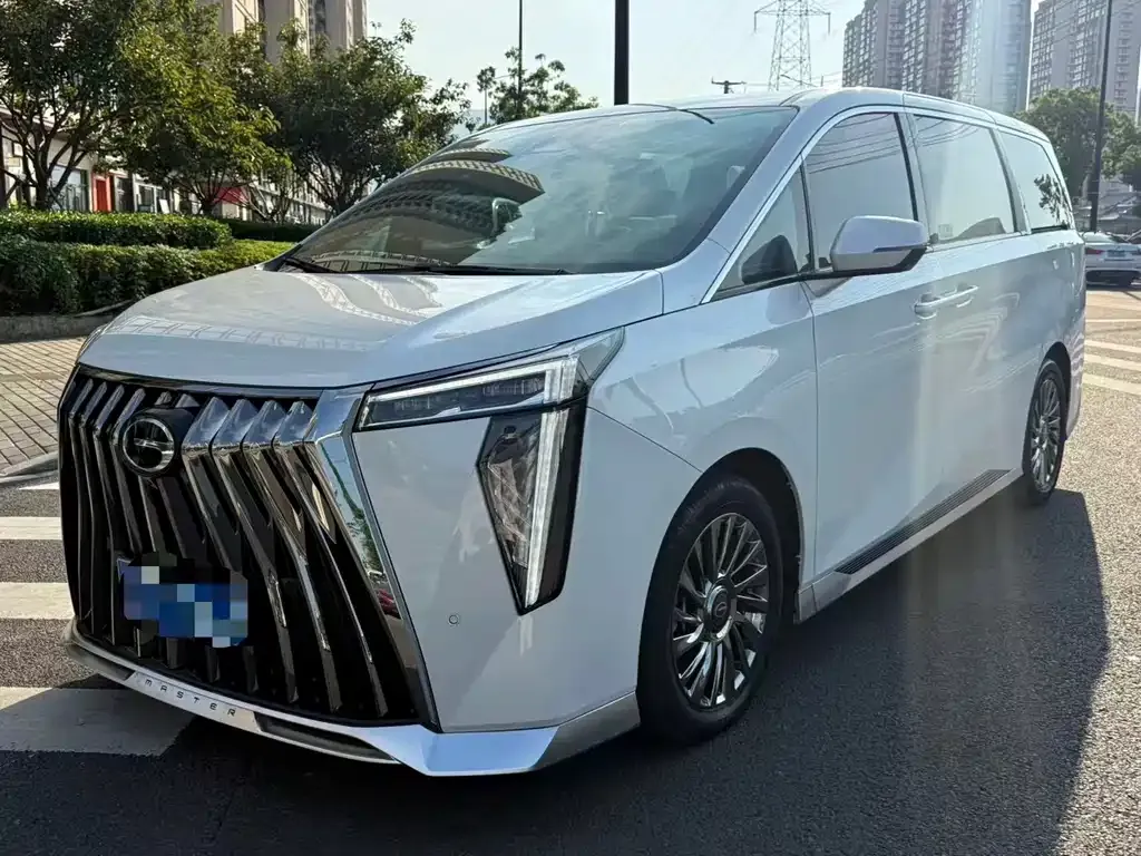 GAC Motor Trumpchi M8 — фото 1