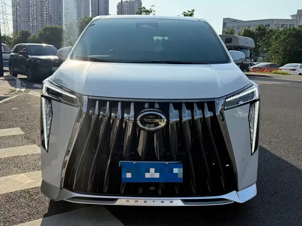 GAC Motor Trumpchi M8 — фото 9