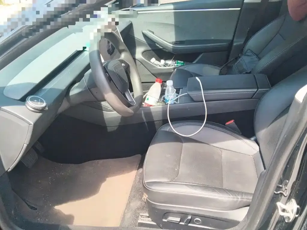 Tesla Model 3 — фото 6