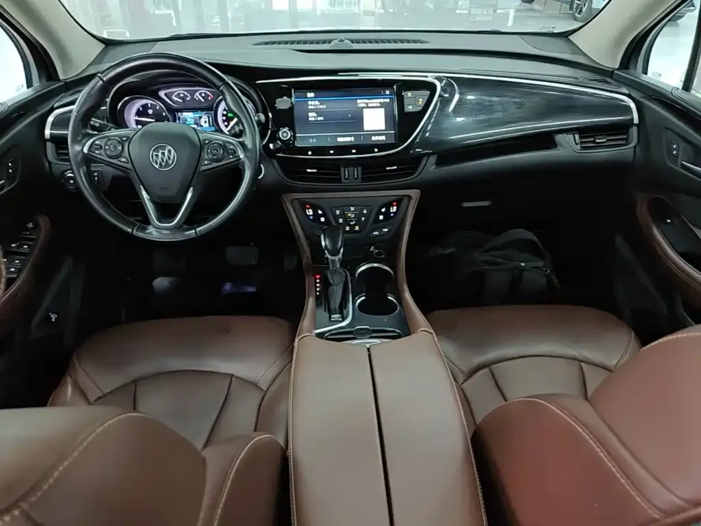 Buick Envision Plus — фото 9