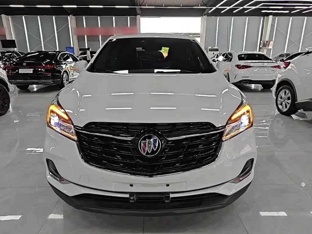 Buick Envision Plus — фото 5
