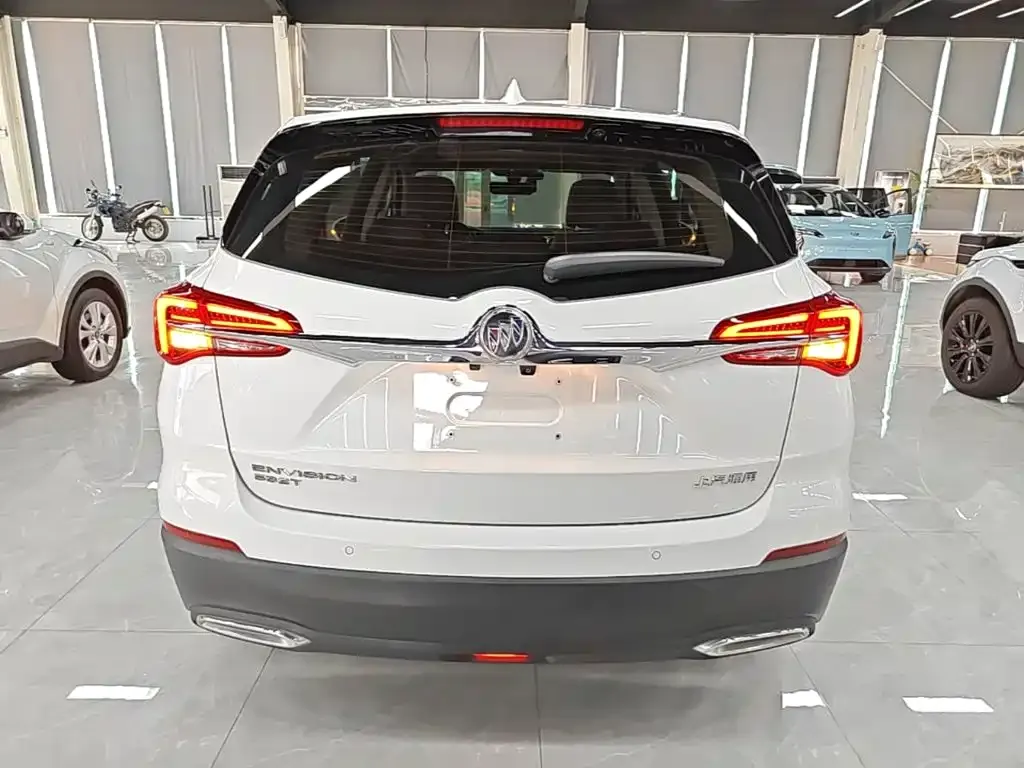 Buick Envision Plus — фото 4
