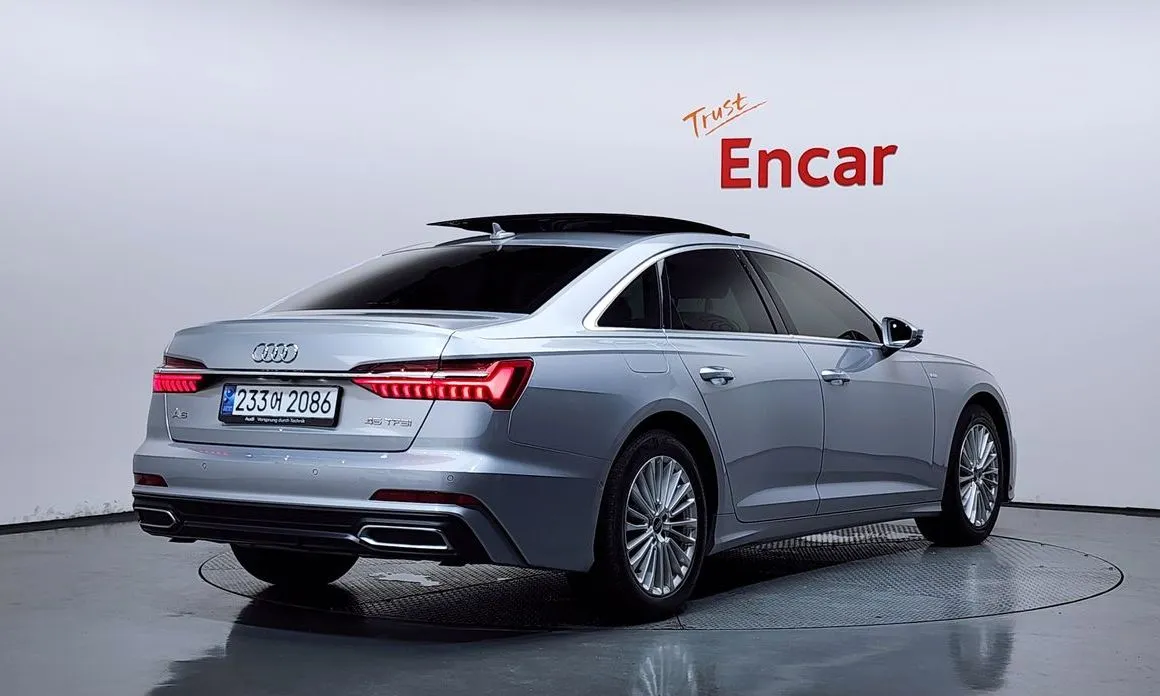 Audi A6 — фото 10