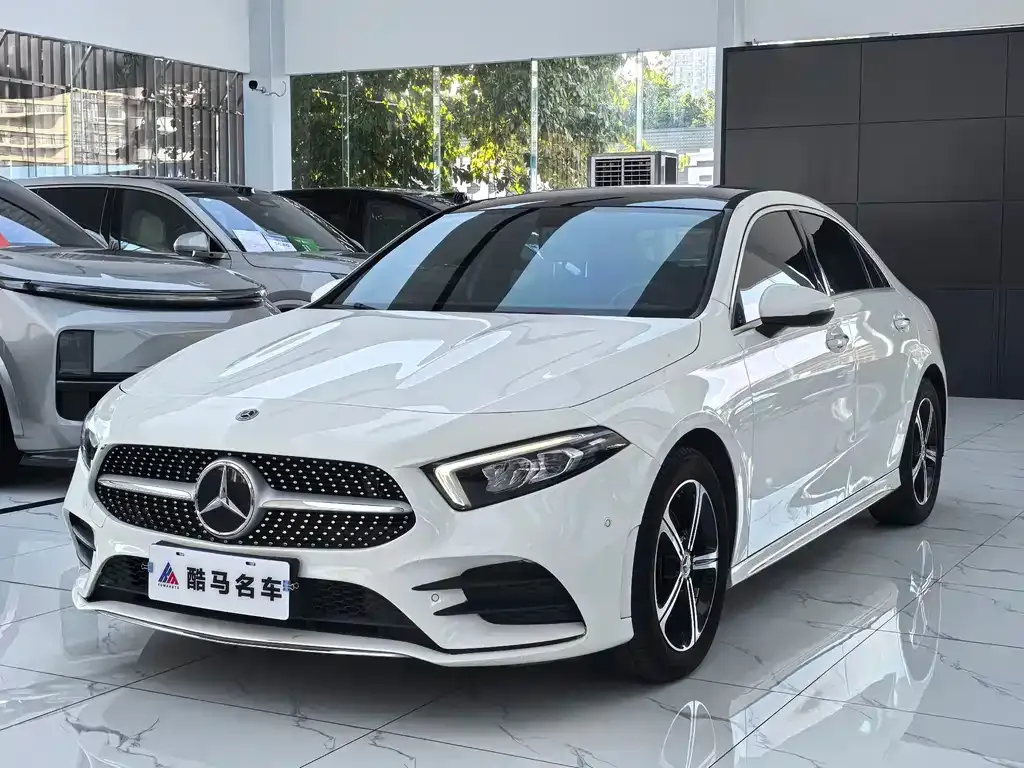 Mercedes-Benz A-Class — фото 1