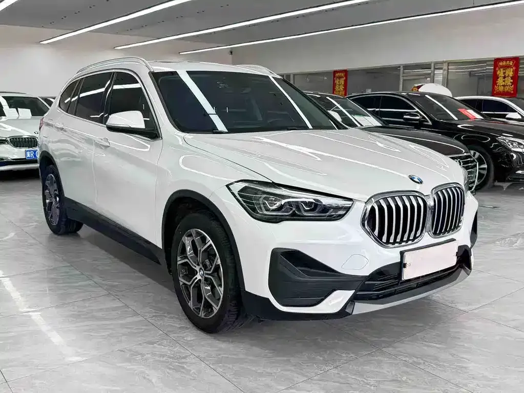 BMW X1 — фото 3