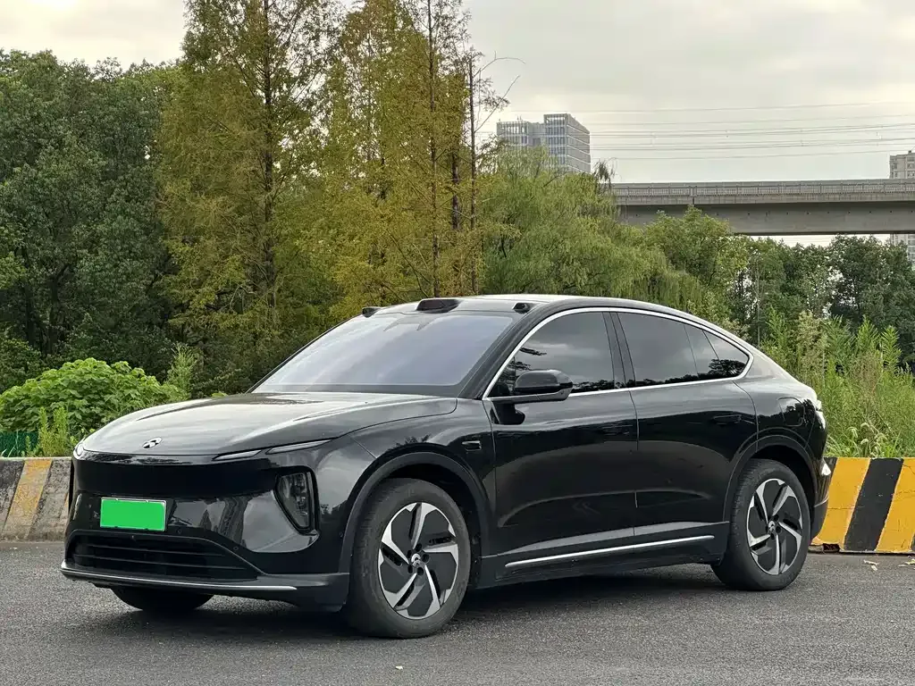 NIO EC6 — фото 1