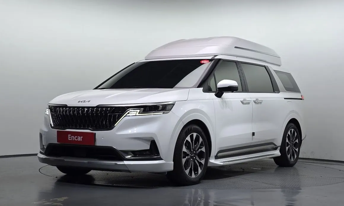 Kia Carnival — фото 1