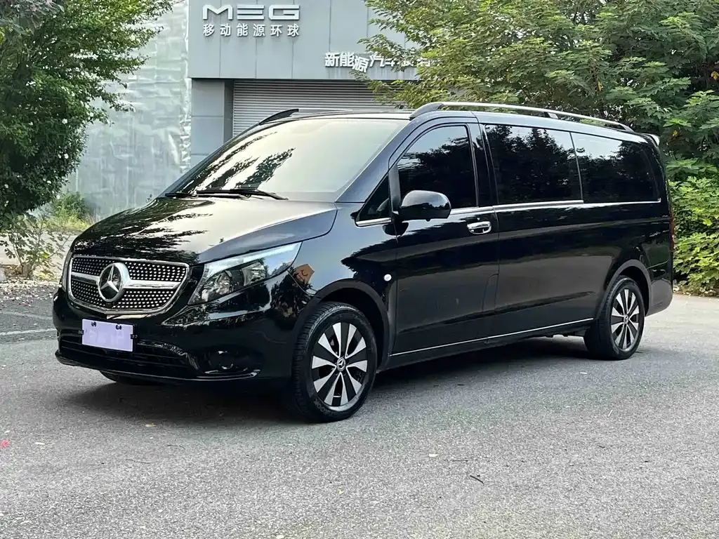 Mercedes-Benz Vito — фото 1
