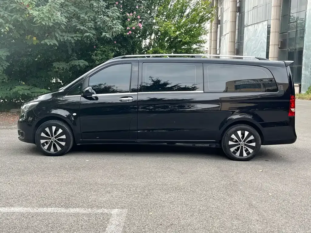 Mercedes-Benz Vito — фото 10